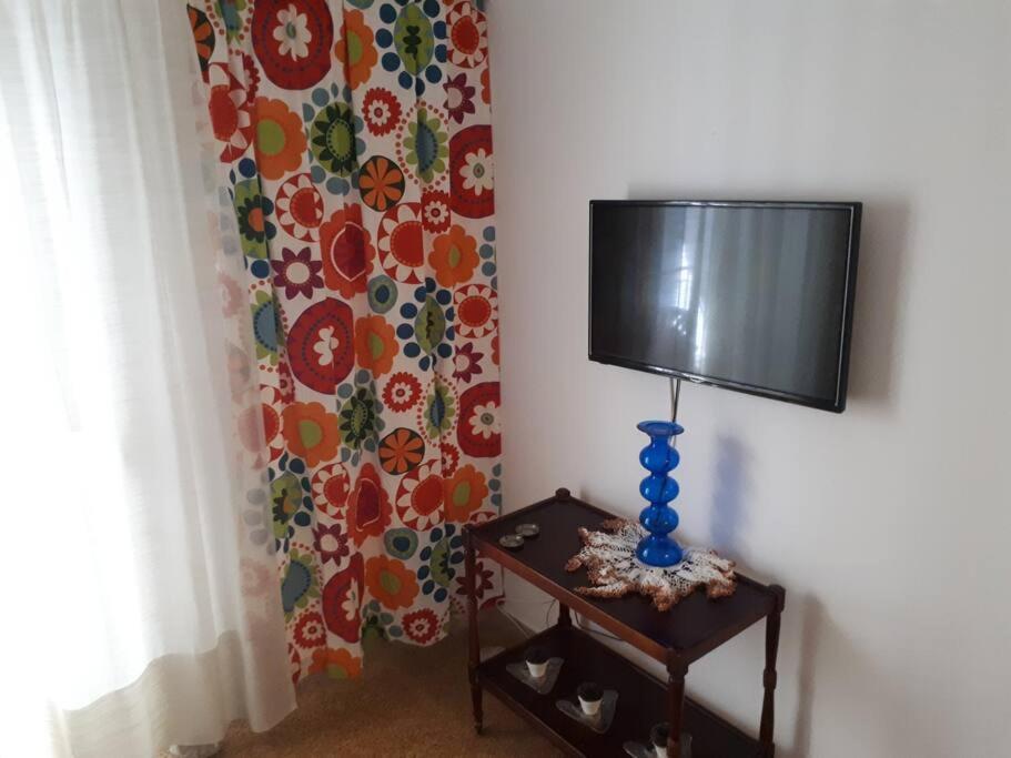Cozy Seaside Apartment Loutraki מראה חיצוני תמונה